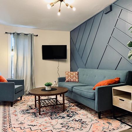 Апартаменты New Cozy& Stylish 2-Bdrm, Close To Downtown, Unit #3 Галифакс Экстерьер фото
